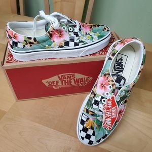 NEW Vans Tropical Animal Check sneakers size W 7.5